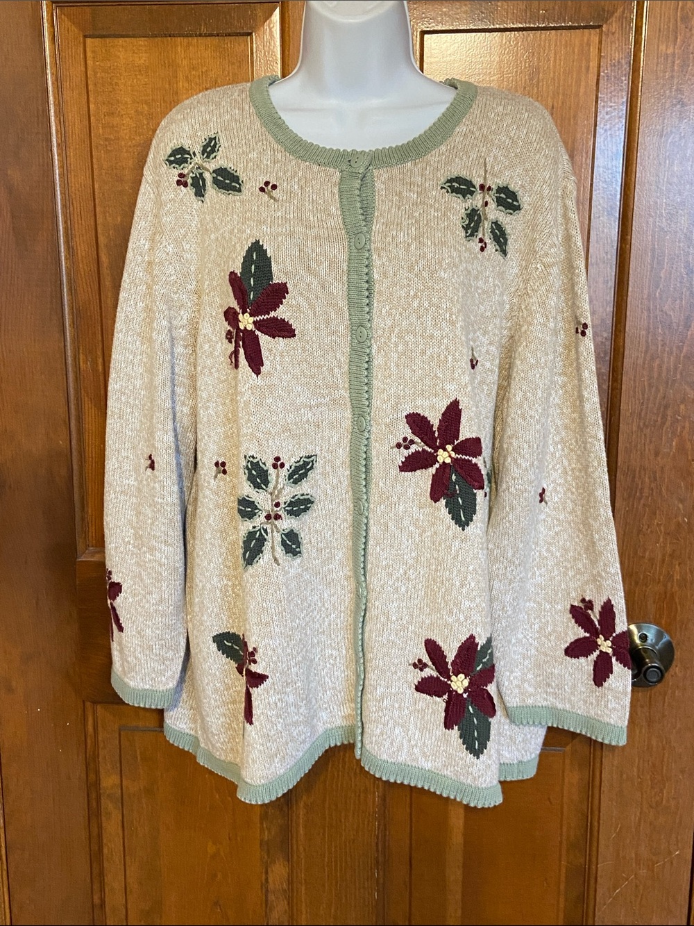 CJ Banks Vintage full button cardigan hand embroidered holiday design Size 3X